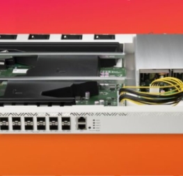 MikroTik CCR2216-1G-12XS-2XQ preparado como enrutador de 25 GbE y 100 GbE